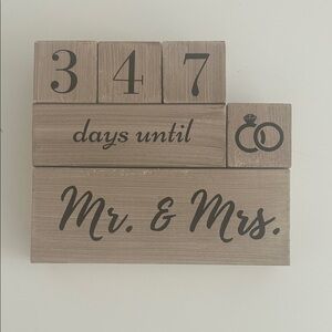 Rustic Countdown Blocks for Mr. & Mrs.